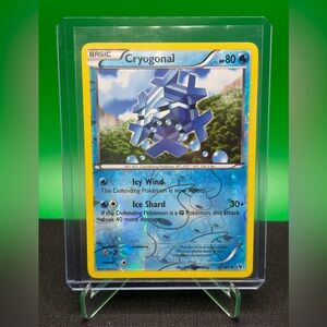 Cryogonal Reverse Holo - Noble Victories